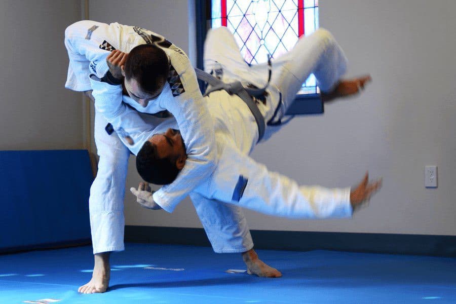Top 10 Tips for BJJ Beginners: Learn to Dominate on the Mats