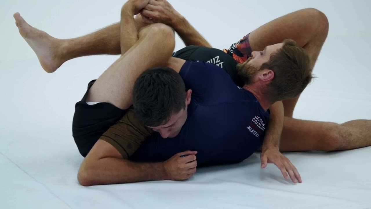 Buggy Choke: How to use this surprise choke effectively in BJJ